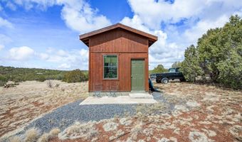 1590 W Foothills Dr, Ash Fork, AZ 86320