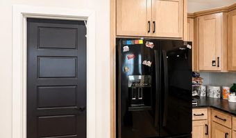 3600 Selman Ct, Carlsbad, NM 88220