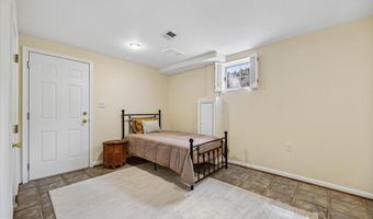 5735 BRADLEY Blvd, Bethesda, MD 20814