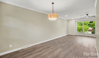 5324 Cheval Pl, Charlotte, NC 28205
