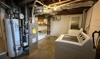 622 E 3RD St, Cheyenne, WY 82007