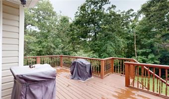 2 Ewes Ln, Bella Vista, AR 72715