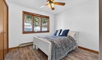 87 Maple Ridge Dr, Monmouth, ME 04259