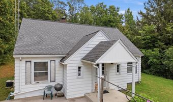 1109 S 2nd St, Alma, WI 54610