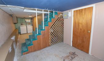 4349 ALMOND St, Philadelphia, PA 19137