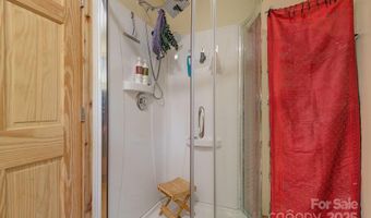 151 153 Vinewood Cir, Asheville, NC 28806