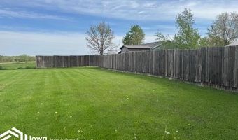725 N E St, Albia, IA 52531