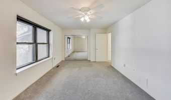 16 DUDLEY Ct 7, Bethesda, MD 20814