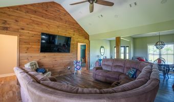 315 CROSBY CHAPEL CH, Baxley, GA 31513