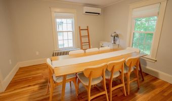 27 Princeton St, Bangor, ME 04401