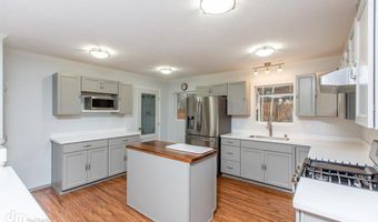9610 Arlene Dr, Anchorage, AK 99502