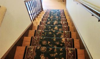40 Lindahl Rd, Bedford, NH 03110