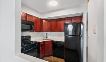 4600 S FOUR MILE RUN Dr 1212, Arlington, VA 22204