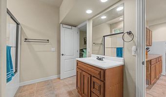3 Buckfast Ln, Bella Vista, AR 72714