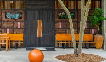 870 Inman Village Pkwy NE 201, Atlanta, GA 30307