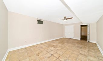 4406 HUNTCHASE Dr, Bowie, MD 20720