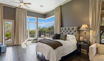 33 Promontory Ridge Dr, Las Vegas, NV 89135