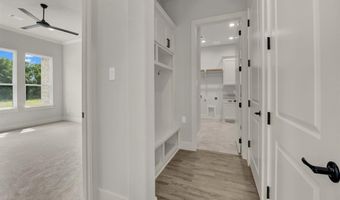 313 Wrangler Ct, Weatherford, TX 76085