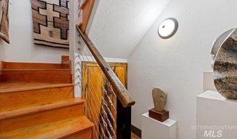 1629 W Mountain Rd 1.3 Acres, Cascade, ID 83611