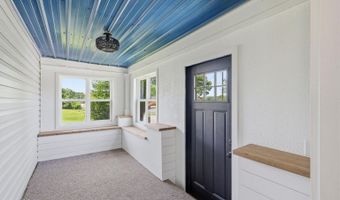 202 N Walnut St, Anderson, MO 64831