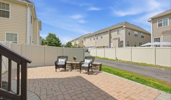 41688 BLUE GRAMA Cir, Aldie, VA 20105