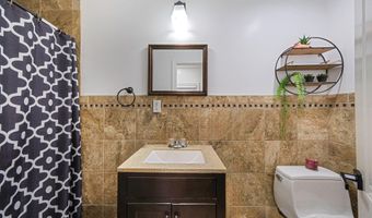 62 Bayside Ave, Amity Harbor, NY 11701