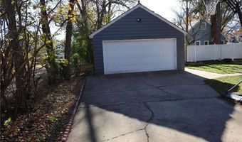 703 Maple St, Alexandria, MN 56308