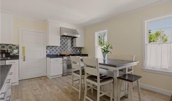 24 Thurston Ave, Newport, RI 02840