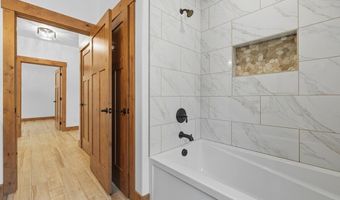 12664 E Howard Rd, Athol, ID 83801