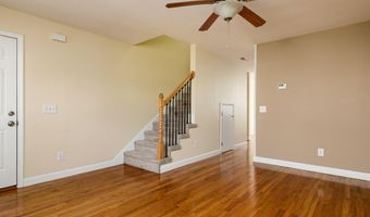 202 Clover Ct, Aberdeen, NC 28315