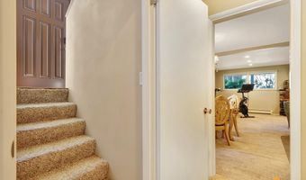 4000 Caravelle Dr, Anchorage, AK 99502
