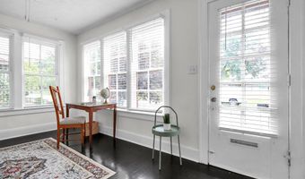 174 Reinhard Ave, Columbus, OH 43206