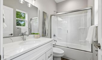 735 N GEORGE MASON Dr, Arlington, VA 22203
