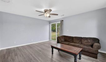 3795 E Sunnyside Rd, Ammon, ID 83406