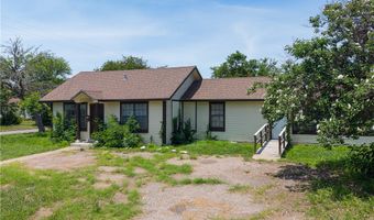 801 E 1st St, Alice, TX 78332