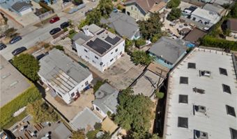 2546 S Bronson Ave, Los Angeles, CA 90018