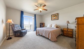 16904 E Love Ln, Benton City, WA 99320