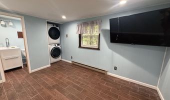 32 Basswood Ct, Albrightsville, PA 18210