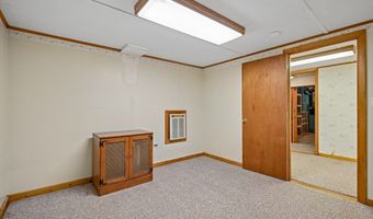 7 Farrwood Dr, Andover, MA 01810