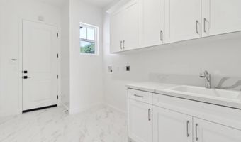 2745 Alexander Dr, Escondido, CA 92029