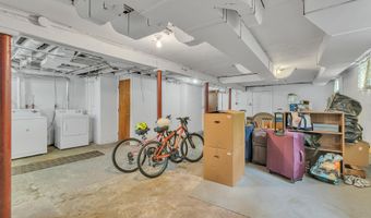 514 Pauline Blvd, Ann Arbor, MI 48103