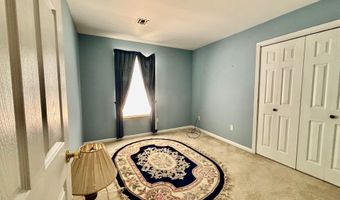 15 HANNAH LEE Rd, Barnegat, NJ 08005