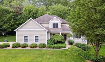 2240 Watercrest Dr NE, Ada, MI 49301