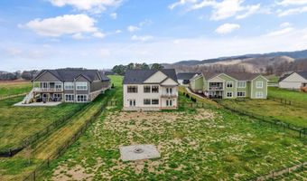 217 Masters Ln, Bean Station, TN 37708