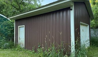 23740 Hickory Ave, Allison, IA 50602