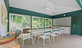 1623 Kalaniuka Way 43, Honolulu, HI 96821