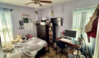 658 Union St, Bay St. Louis, MS 39520