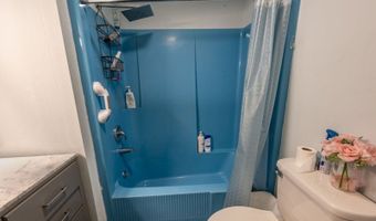 13 Village Way E7, Alloway, NJ 07462