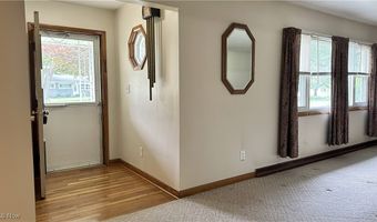 1111 Norwood Dr, Ashtabula, OH 44004