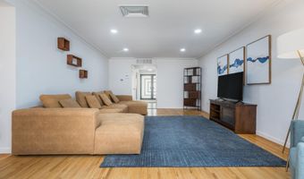 630 Sierra Dr SE, Albuquerque, NM 87108